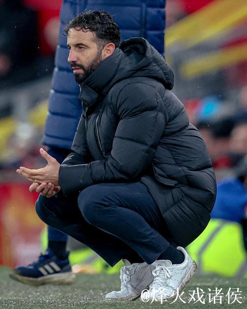 阿莫林：执教葡体时常听英超主帅发布会，克洛普幽默风趣